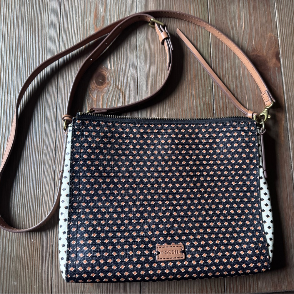Fossil Black and Tan Patterned Crossbody Bag